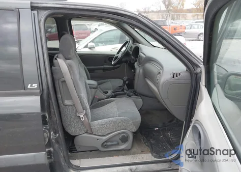 2003 Chevrolet Trailblazer Ls z USA, uszkodzony, nr VIN 1GNDT13S432152911